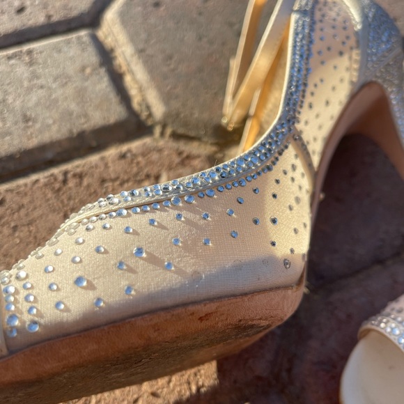 BADGLEY MISCHKA rhinestone heels - Picture 2 of 5